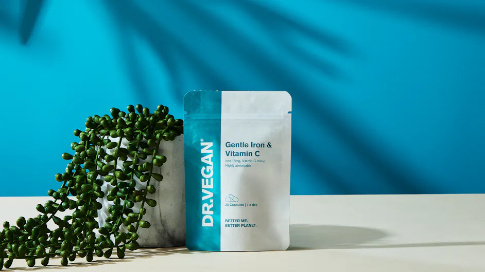 DR.VEGAN Gentle Iron & Vitamin C 30 Capsules - 2