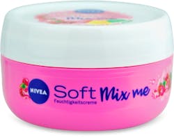 Nivea Soft Mix & Match Berry Charming 100ml