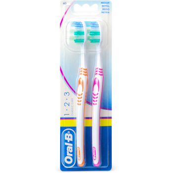 Oral-B Toothbrush Classic Care Medium Twin Pack